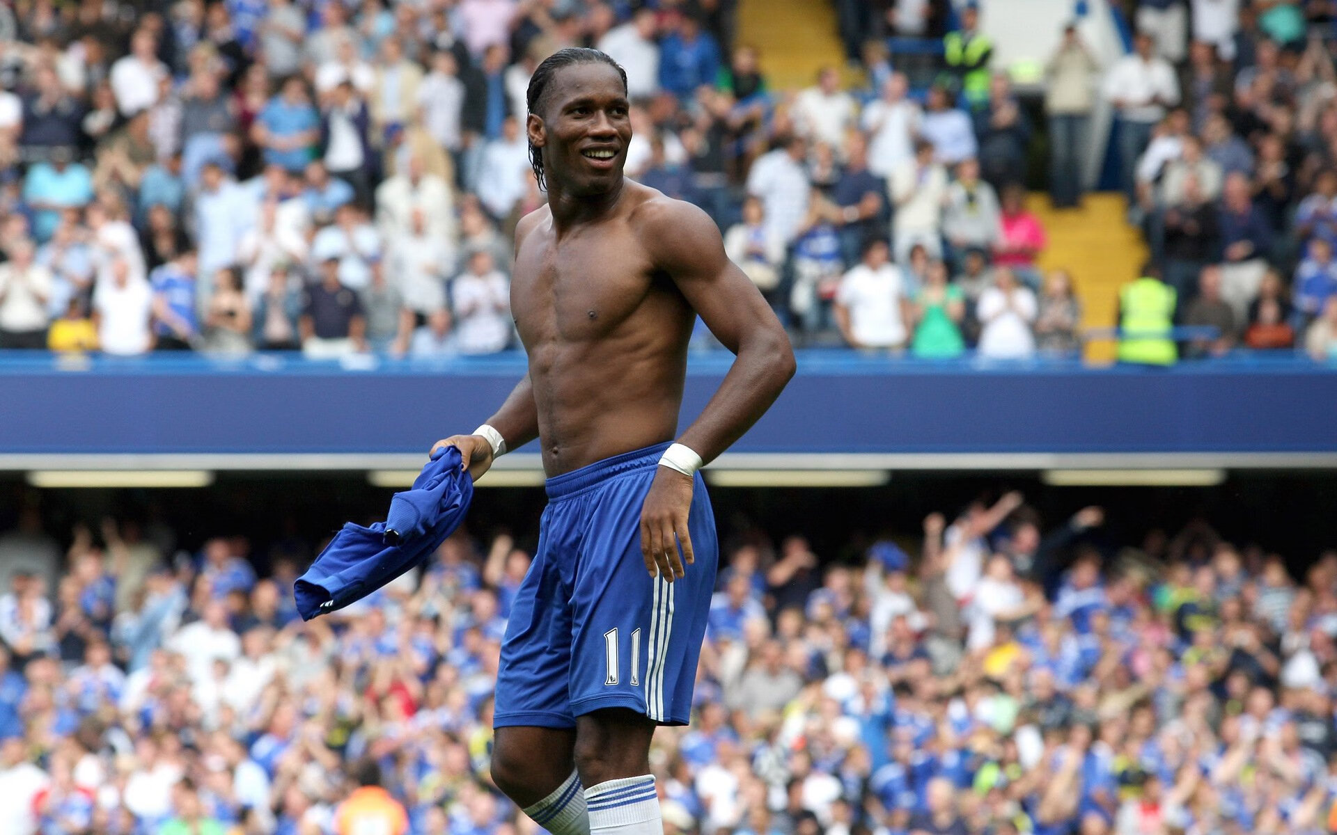 开云在线直播-全球青少年足球比赛吸引全世界关注，推动体育普及，全国青少年足球邀请赛