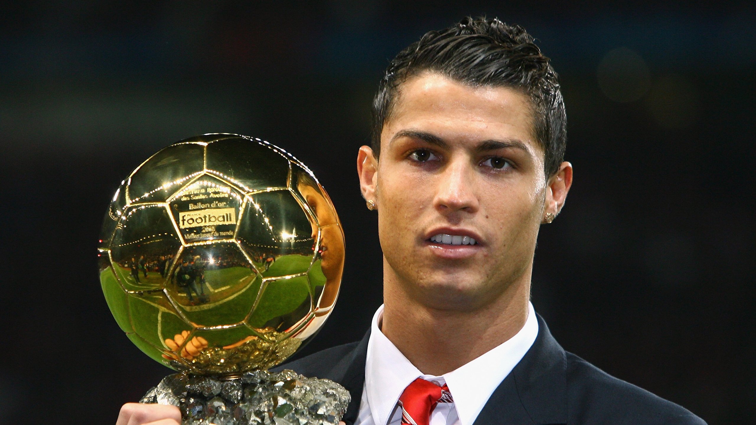 “一带一路”背景下青少年足球国际合作项目不断深化，行业持续走高