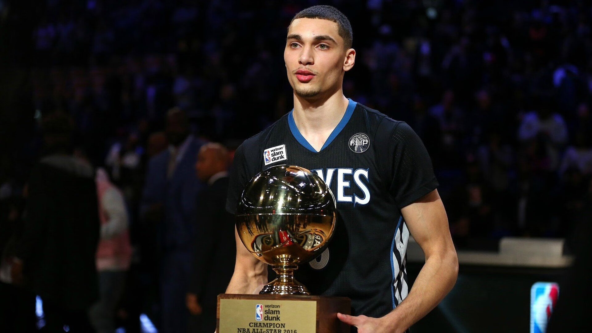 开云体育登入-中学生篮球联赛东部赛区开赛，湖南队爆冷击败种子队，湖南省中学生篮球比赛